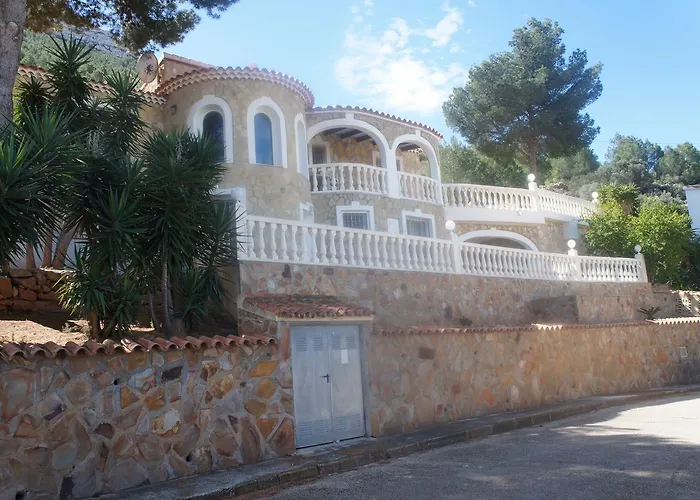 Isabella Tatil Evi *